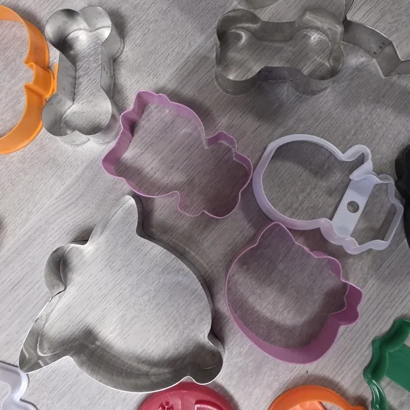 Random Various Cookie Cutter - Picture 5 of 8